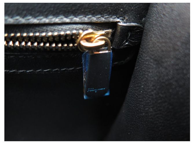 BORSA A MANO SALVATORE FERRAGAMO GANCINI IN PELLE GRAIN NERA Nero - vista 13
