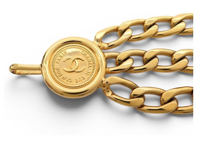 CHANEL KETTENGÜRTEL MIT 3 REIHEN CC LOGO MEDAILLON GRÖSSE 65 BIS 85 Golden - Ansicht 4