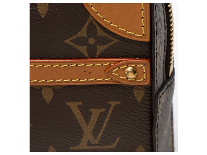 Pochette Soft Trunk Studded in Tela Monogram Louis Vuitton Marrone - vista 10
