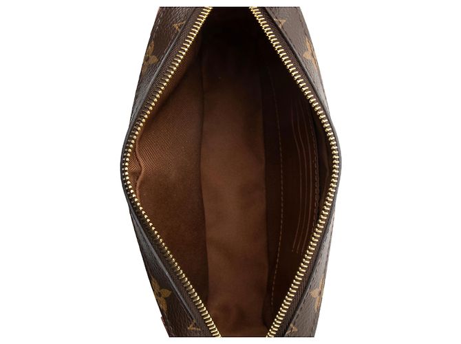 Pochette Soft Trunk Studded in Tela Monogram Louis Vuitton Marrone - vista 7