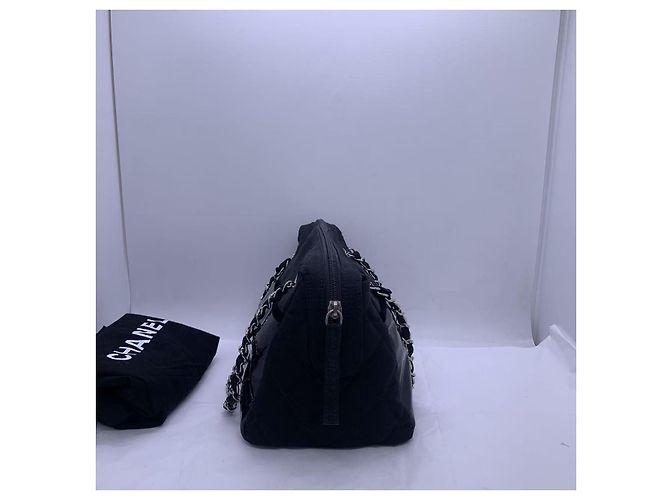 Borsa Chanel Camera Bag in pelle nera Nero - vista 3