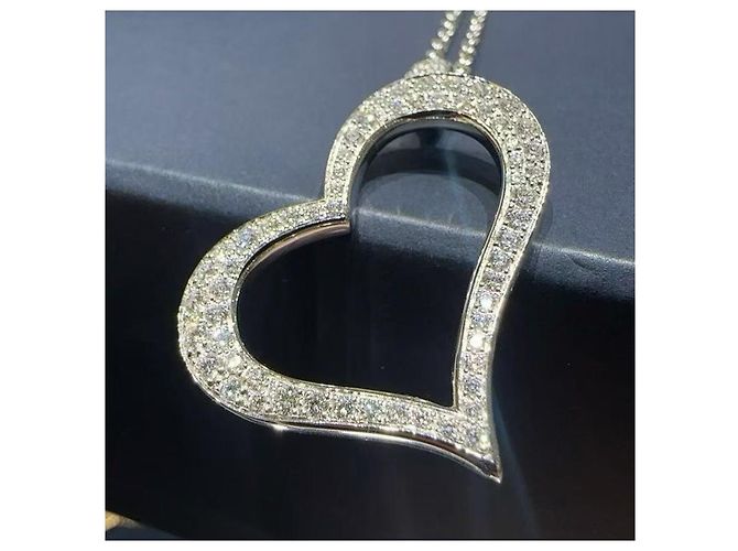 Collana Piaget Earl HEART in oro bianco 18K e diamanti Argento - vista 3
