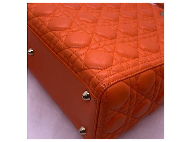 Borsa Dior Duchess in suede arancione con chiusura dorata - vista 9