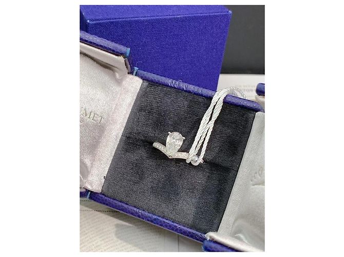 Chaumet White Swan 1-Karat Tropfen-Diamantring Größe 51 Silber - Ansicht 3