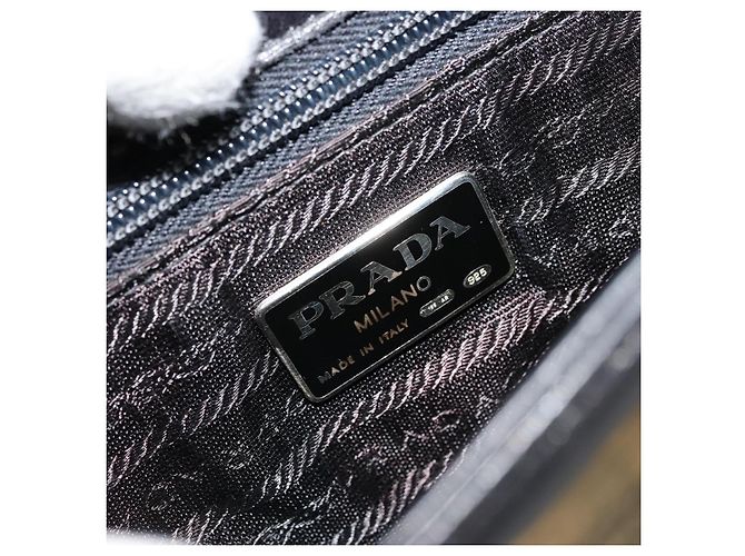 PRADA Borsa a mano in pelle nera e oro Auth bs34475 Nero D'oro - vista 20