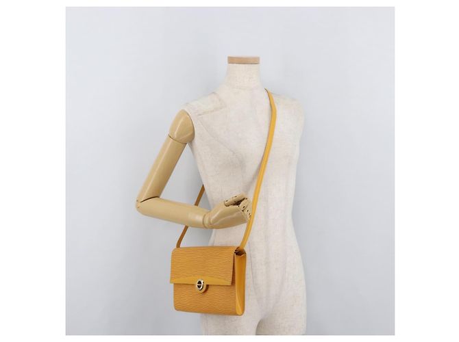 LOUIS VUITTON Borsa a Spalla Epi Arsch Gialla M52579 LV Auth ep14194A Giallo - vista 23