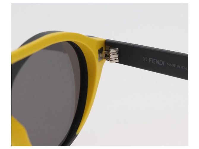Gafas de sol FENDI de plástico gris Auth BA12341 Castaño - vista 9
