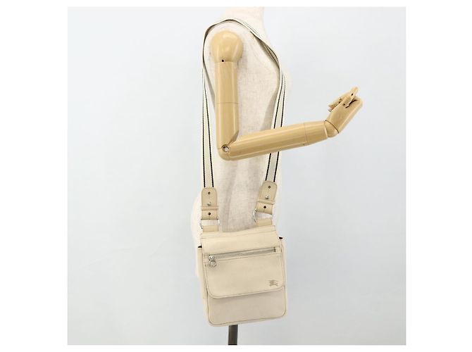Burberry Blue Label Schultertasche aus Canvas Beige Silber Authentisch 176617 - Ansicht 22