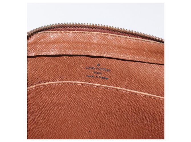 LOUIS VUITTON Clutch Orsay Monogram M51790 LV Auth 176290 Monogramma - vista 19