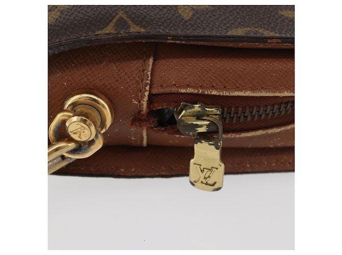 LOUIS VUITTON Clutch Orsay Monogram M51790 LV Auth 176290 Monogramma - vista 4