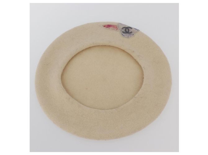 Cappello in Lana Avorio CC Auth 176876A di CHANEL Crudo - vista 8