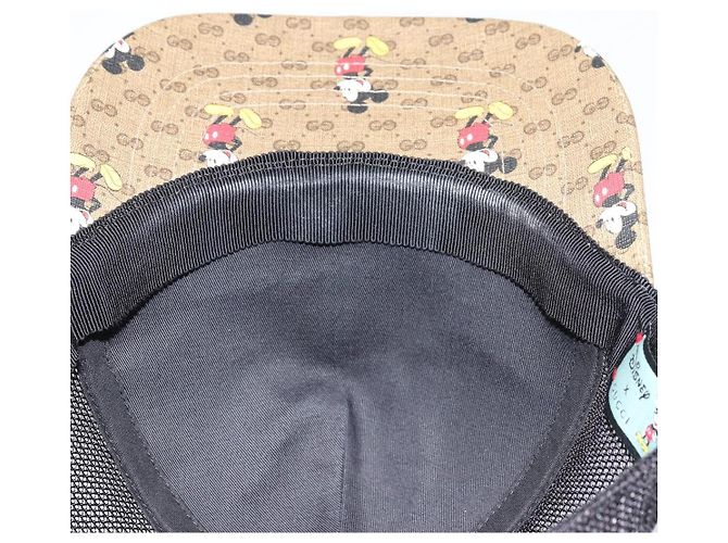 Cappellino da baseball GUCCI Disney Micro GG Supreme in PVC Beige 602979 Auth 168869A - vista 15