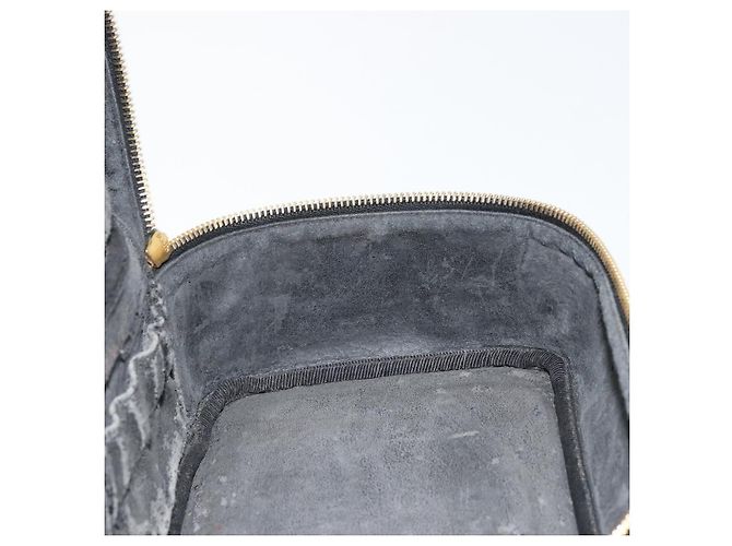 Pochette Vanity CHANEL in Pelle Caviar Nera Oro CC Auth bs34489 Nero D'oro - vista 20