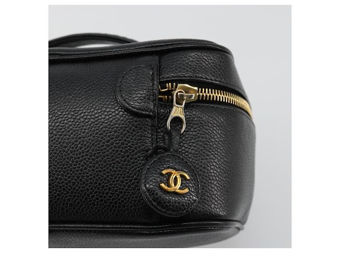 Pochette Vanity CHANEL in Pelle Caviar Nera Oro CC Auth bs34489 Nero D'oro - vista 8
