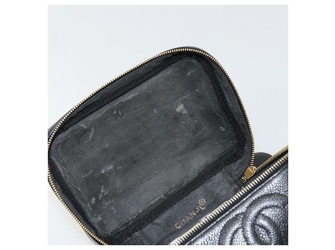 Pochette Vanity CHANEL in Pelle Caviar Nera Oro CC Auth bs34489 Nero D'oro - vista 9