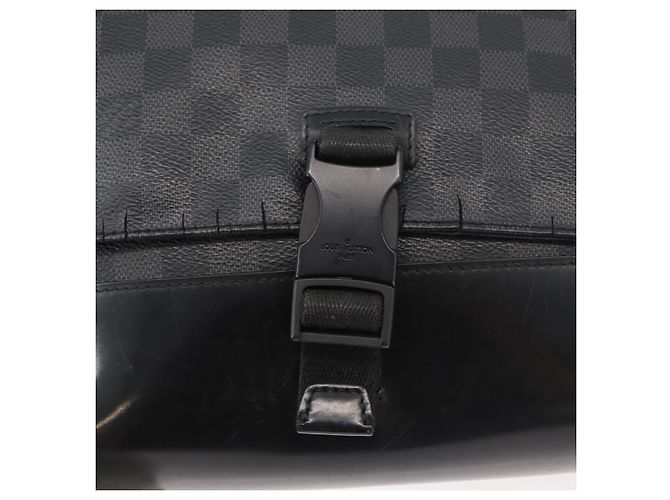 LOUIS VUITTON Borsa a Spalla Messenger PM Damier Graphite N41457 LV Auth 176357 Damier ebene - vista 8