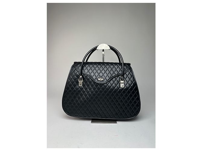 Comme Des Garcons Vintage Comme des Garçons patentiertes, gesteppte Handtasche in Schwarz - Ansicht 11