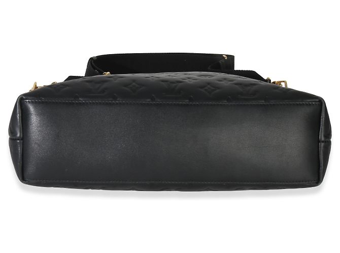 Borsa Hobo Coussin MM in pelle di agnello nera con monogramma in rilievo Louis Vuitton Nero - vista 3
