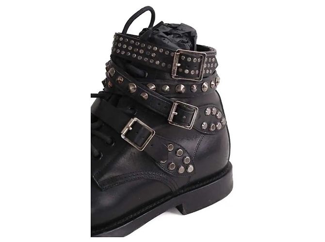 Yves Saint Laurent Botas pretas com fivela Preto - vista 4