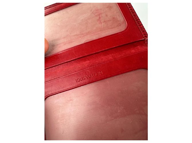 Vintage Louis Vuitton Epi Leather Card Holder Red - view 4
