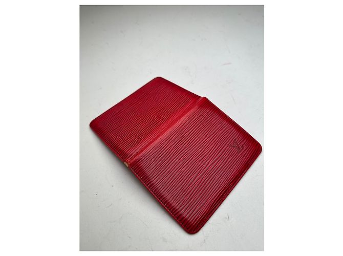 Vintage Louis Vuitton Epi Leather Card Holder Red - view 6