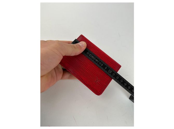 Vintage Louis Vuitton Epi Leather Card Holder Red - view 7
