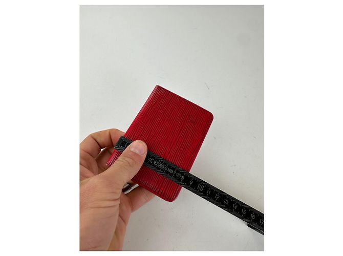 Vintage Louis Vuitton Epi Leather Card Holder Red - view 8