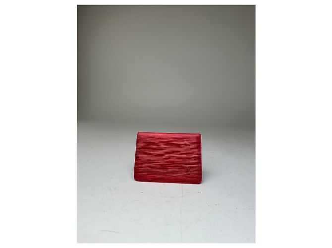 Vintage Louis Vuitton Epi Leather Card Holder Red - view 9