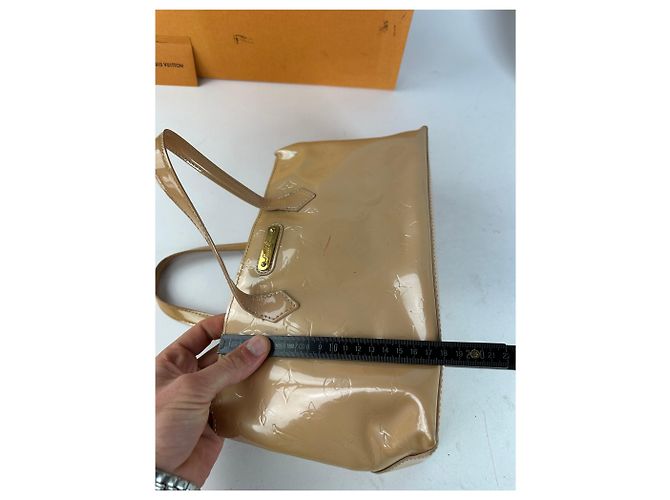 Vintage Louis Vuitton Monogram Vernis Handtasche Beige - Ansicht 8