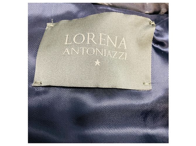 Colete acolchoado azul marinho com capuz Lorena Antoniazzi - vista 4