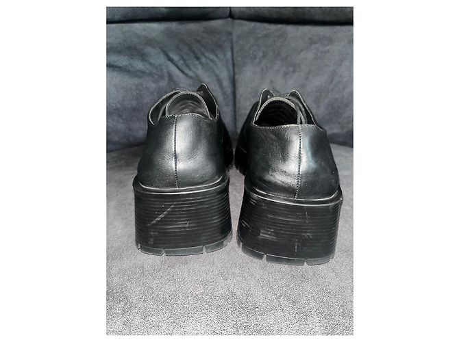 Scarpe Derby a piattaforma in pelle nera Balenciaga Trooper Nero - vista 6
