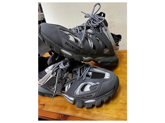 Sneakers Track Balenciaga Nero Bianco Grigio - vista 12
