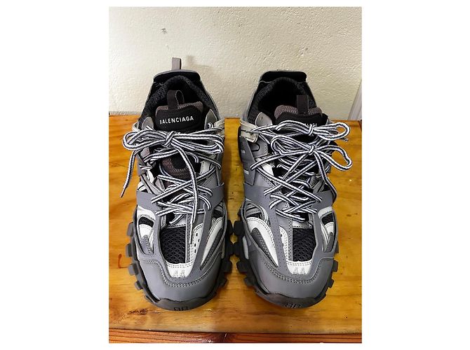 Sneakers Track Balenciaga Nero Bianco Grigio - vista 2