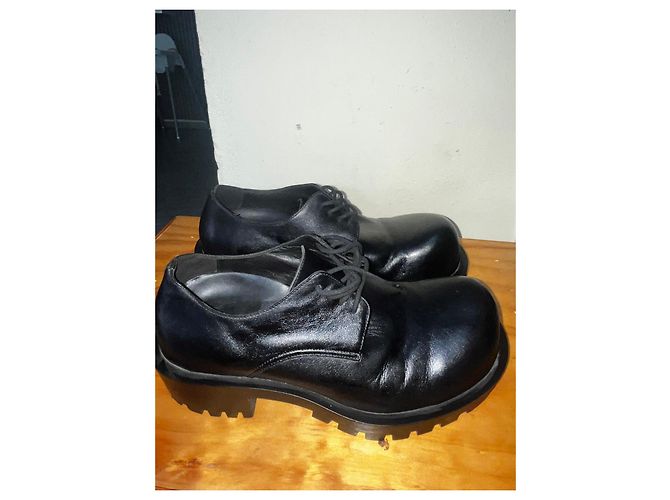 Schwarze Derby-Schuhe aus Leder mit dicker Sohle Balenciaga - Ansicht 5