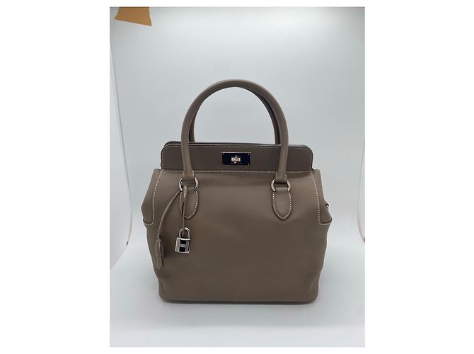 Borsa a mano Hermès Love Toolbox 26 Grigia Grigio - vista 2