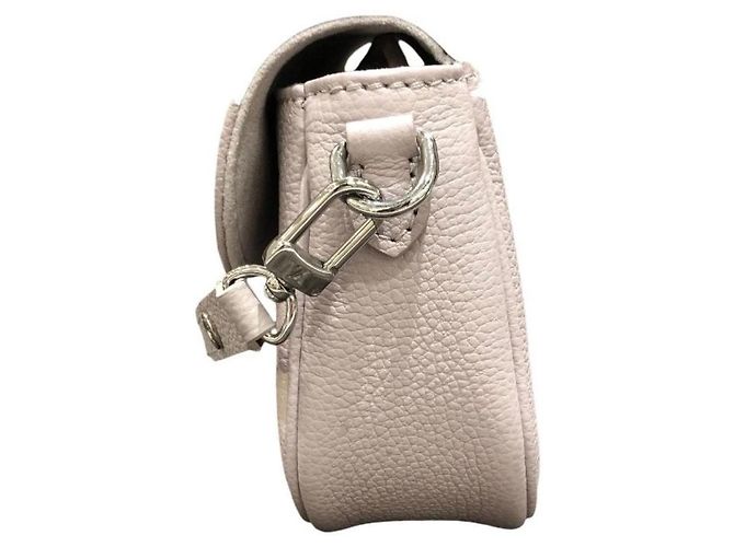 Portafoglio Louis Vuitton Wallet on Chain Ivy Monogram Empreinte bicolor brume-quartz Verde - vista 4