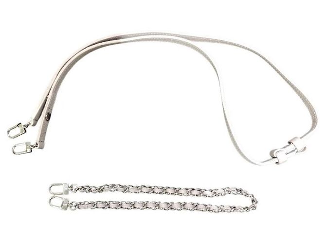 Portafoglio Louis Vuitton Wallet on Chain Ivy Monogram Empreinte bicolor brume-quartz Verde - vista 7