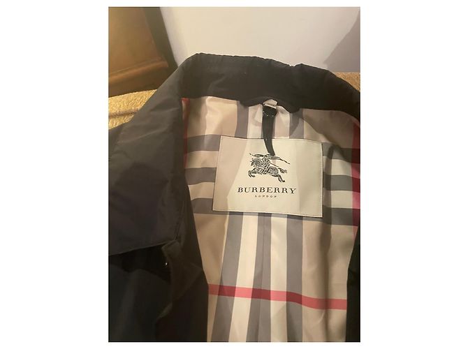 Trench Burberry Nero in Lana - vista 3