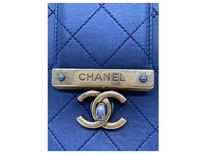 Borsa Chanel Mumbai in pelle blu con tracolla - vista 5