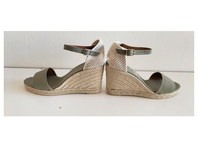 Espadrillas con zeppa Castaner taglia 40. Beige Verde - vista 10