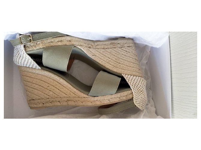 Espadrillas con zeppa Castaner taglia 40. Beige Verde - vista 18