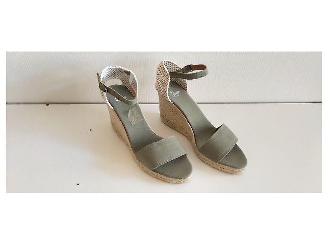Espadrillas con zeppa Castaner taglia 40. Beige Verde - vista 7