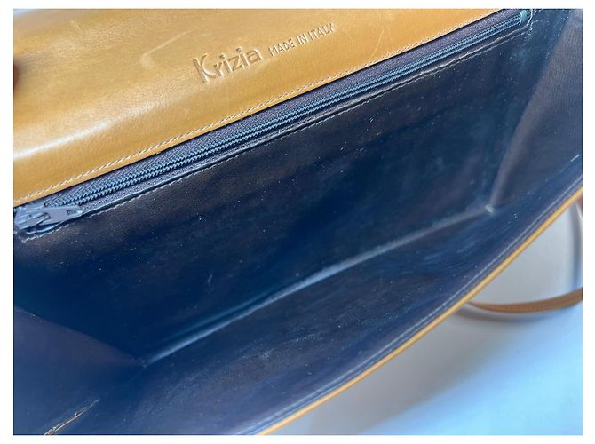 Krizia Brown Leather Shoulder Bag - view 8