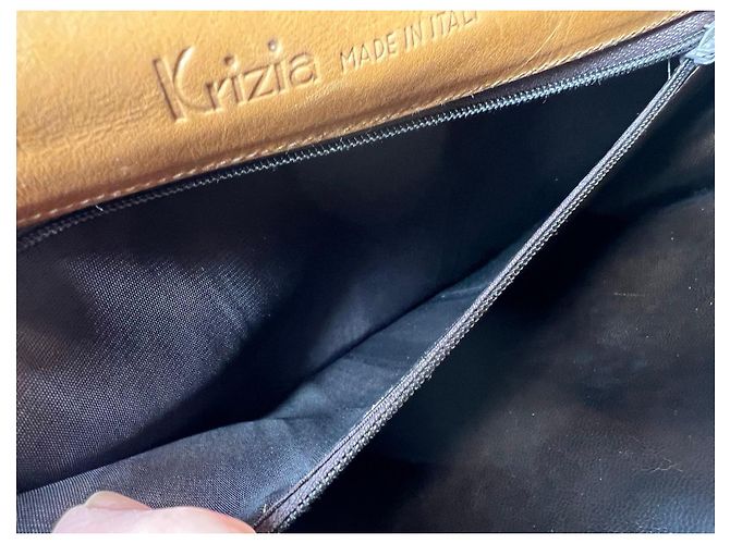 Krizia Brown Leather Shoulder Bag - view 9