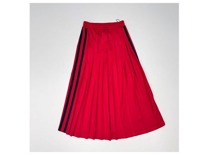 Falda plisada Gucci roja con rayas laterales azul marino - vista 3