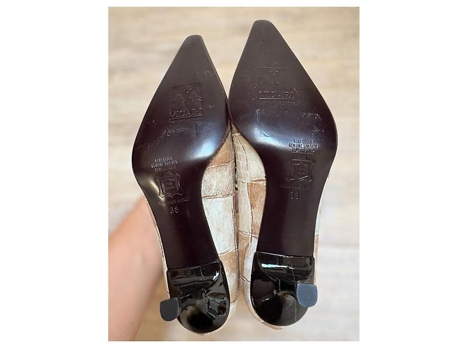 Autre Marque Décolleté in pelle beige patchwork Sandro Vicari per donne Marrone - vista 6