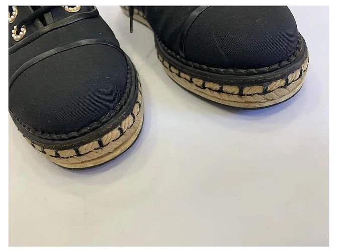 Chanel Sneakers Espadrilles in Tessuto Nero con Lacci - vista 3