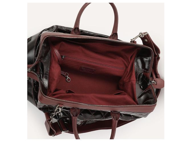 Chanel Gran Tote en Cuero Charol Burdeos - vista 5