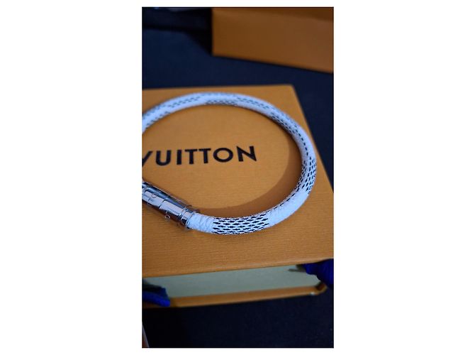 Bracciale Louis Vuitton Monogram World Tour Bianco - vista 3