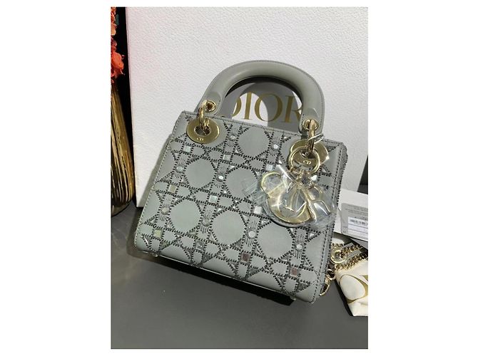 Dior Duchesse Tasche Grau Lammleder Goldene Schnalle - Ansicht 3